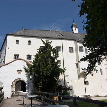 Hotel Schloss Amerang Экстерьер фото
