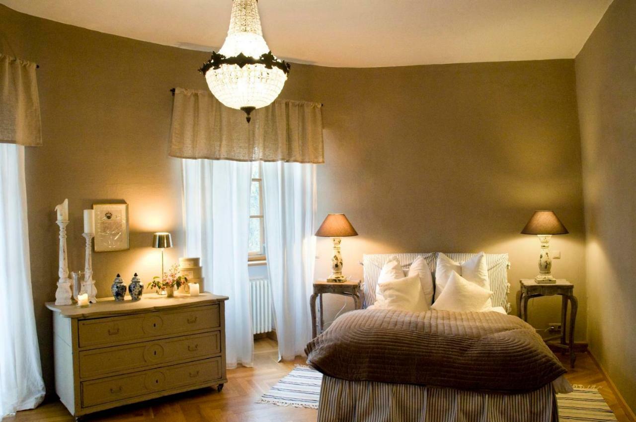 Hotel Schloss Amerang Экстерьер фото